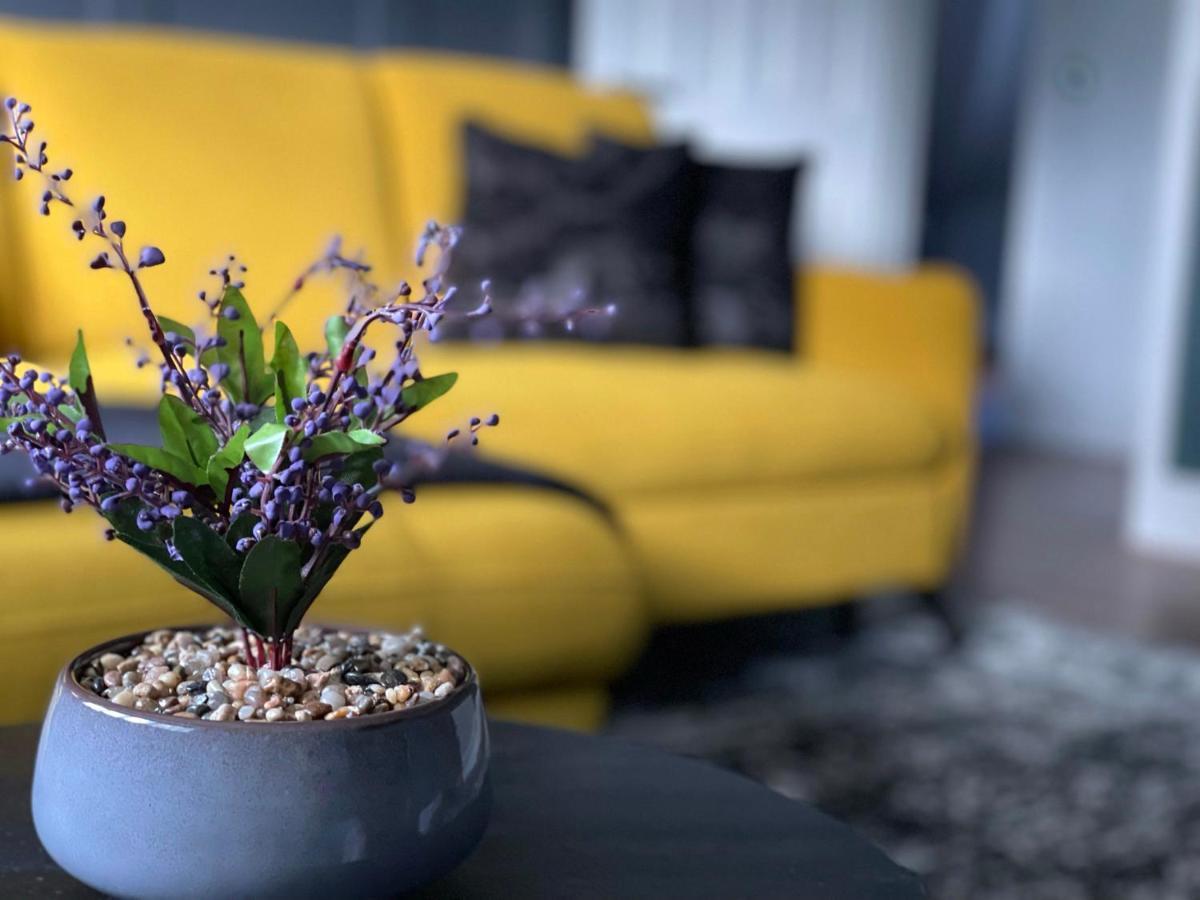 Apartament 'The Loft' Yeovil Zewnętrze zdjęcie