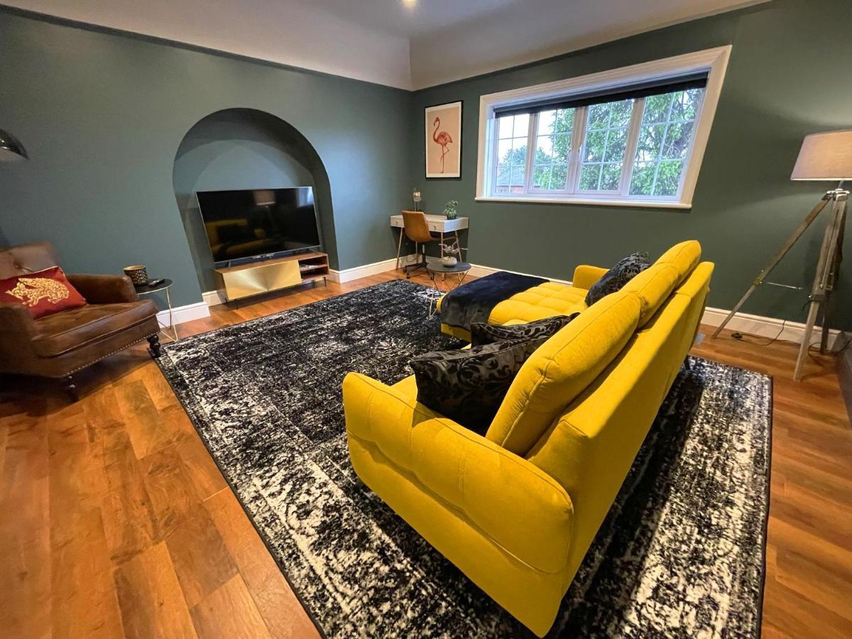 Apartament 'The Loft' Yeovil Zewnętrze zdjęcie